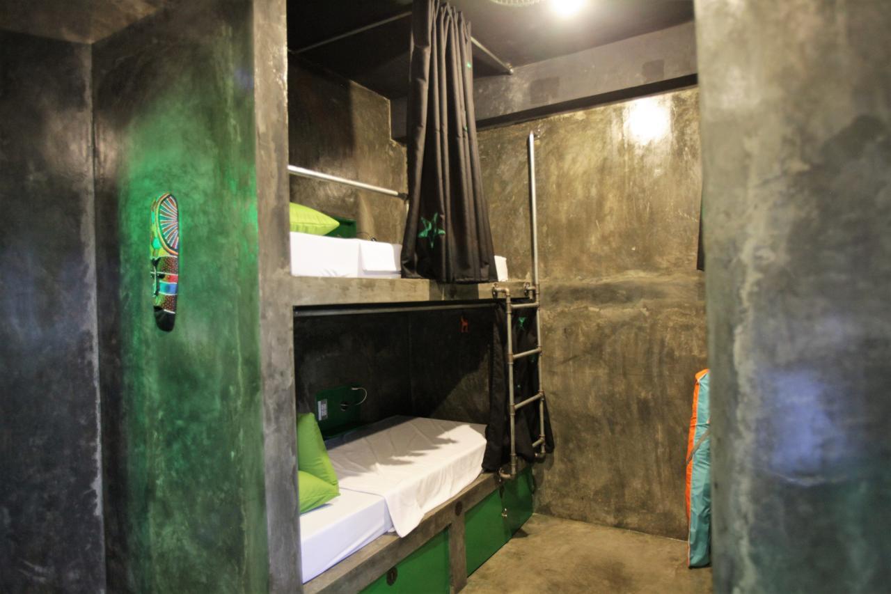 W Hostel Boracay Boracay Island Екстер'єр фото