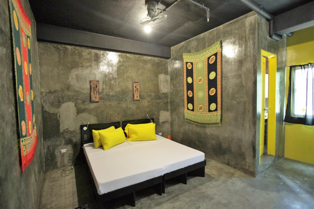 W Hostel Boracay Boracay Island Екстер'єр фото